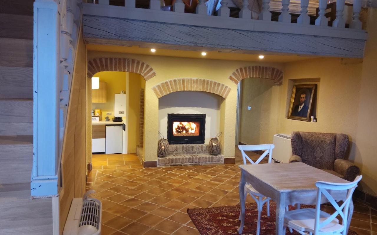 Antica Villa Cuneo- Guest House - "B&B E Non Un Hotel A Cuneo" Εξωτερικό φωτογραφία