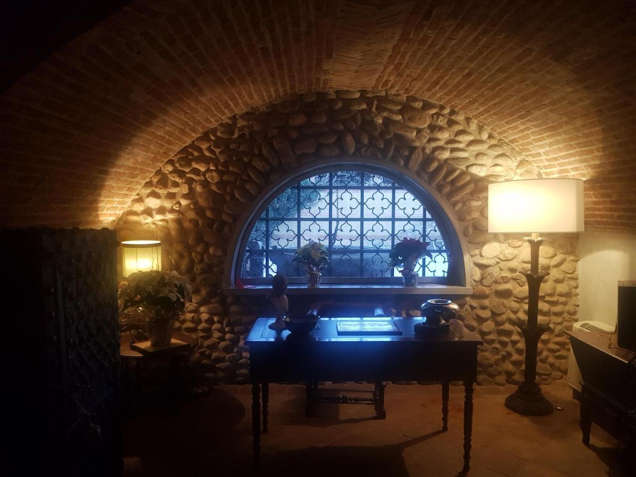 Antica Villa Cuneo- Guest House - "B&B E Non Un Hotel A Cuneo" Εξωτερικό φωτογραφία