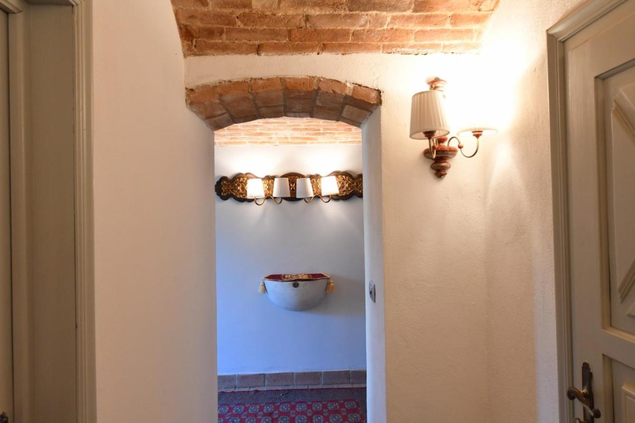 Antica Villa Cuneo- Guest House - "B&B E Non Un Hotel A Cuneo" Εξωτερικό φωτογραφία